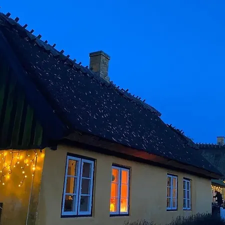 Apartamento Lille Fredet Hus Midt I Bondebyen *